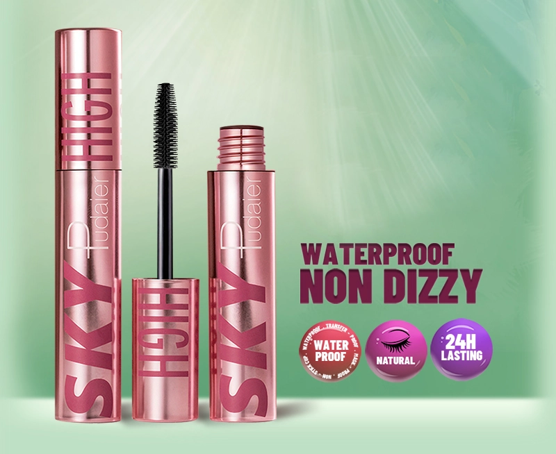 Mascara Sky High sur cils longs effet extensions